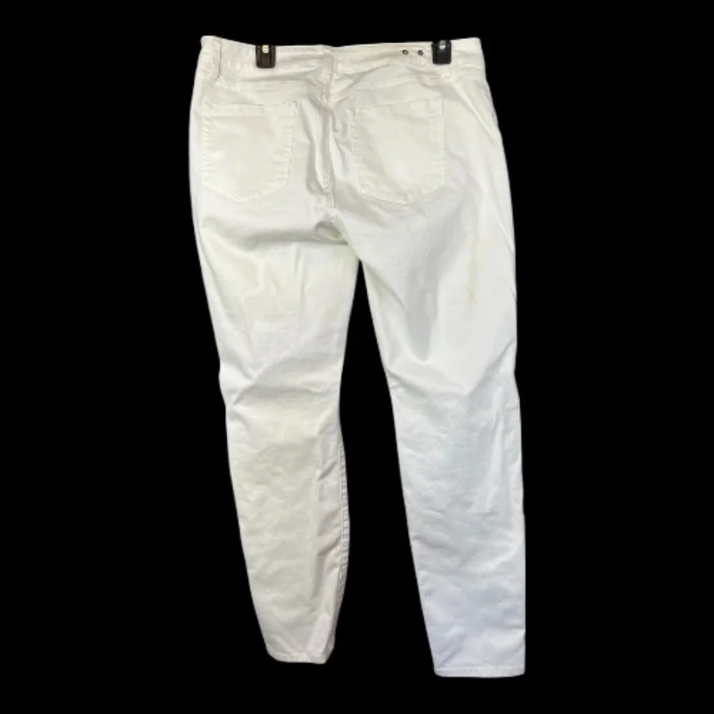 EUC Cabi white denim slimmie jeans – size 10 - Picture 4 of 7